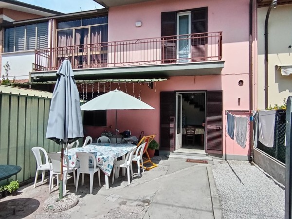 >Foto Anteprima WA 15567 - Villetta A Schiera in Vendita a Marina Di Pietrasanta