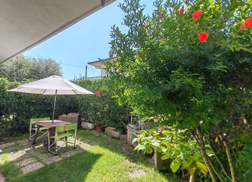 Appartamento con giardino