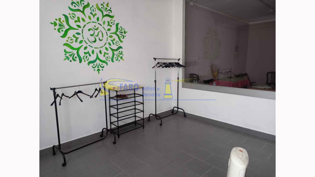 Villain Vendita, Ventimiglia - Roverino - Prima Periferia - Riferimento: v118