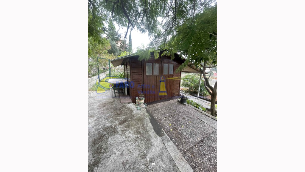 Villain Vendita, Ventimiglia - Roverino - Prima Periferia - Riferimento: v118