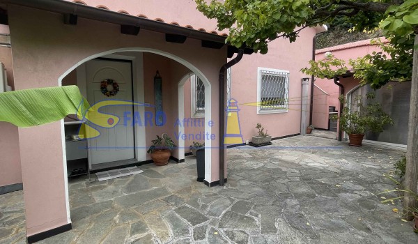 Villa in vendita, ventimiglia, roverino 