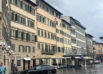 Appartamento in piazza santa m