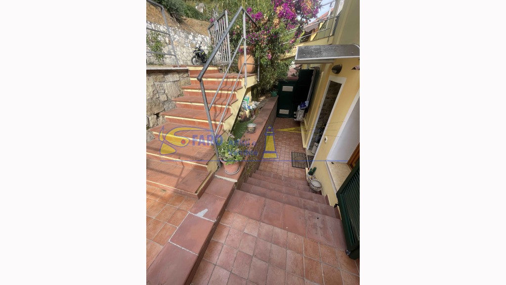 Villetta A Schierain Vendita, Ventimiglia - Riferimento: v120