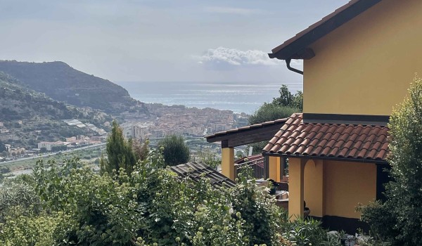 Villetta a Schiera in vendita, ventimiglia 