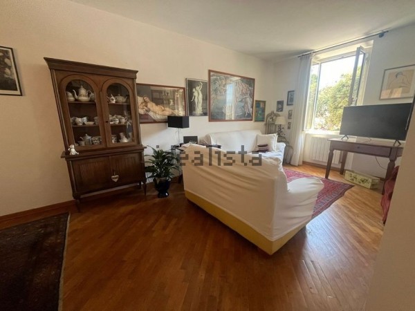 Villa in vendita, Camaiore, Lido di Camaiore 