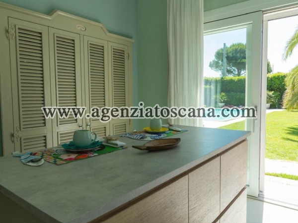 Villa Con Piscina in vendita, Forte Dei Marmi - Ponente -  23