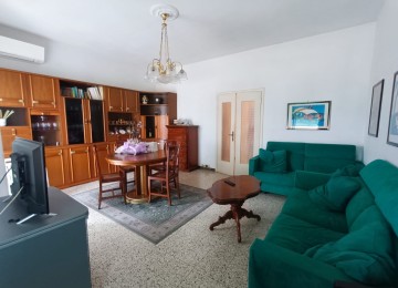 Appartamento con cantina e pos