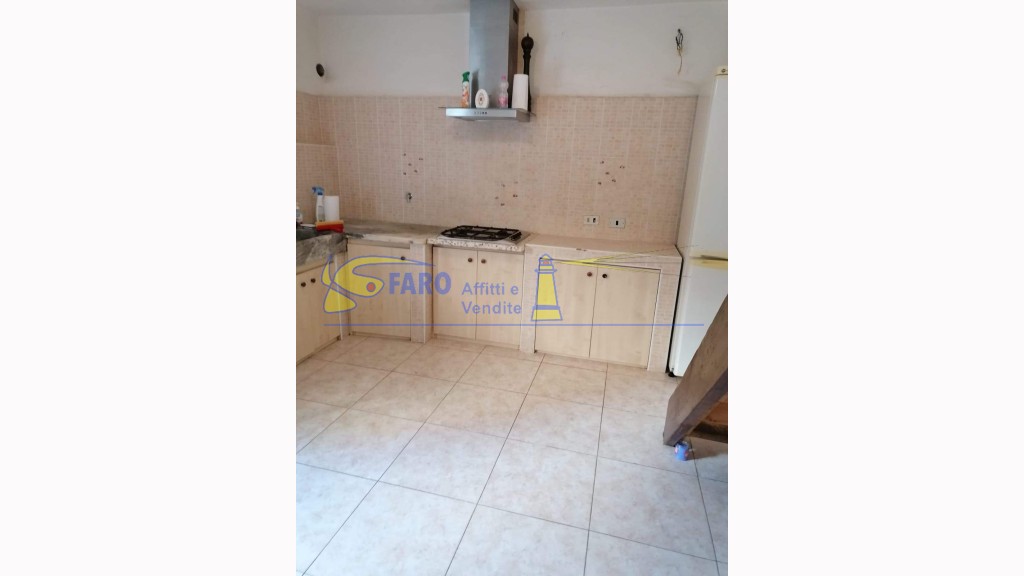 Appartamentoin Vendita, Soldano - Centro Storico - Riferimento: v121