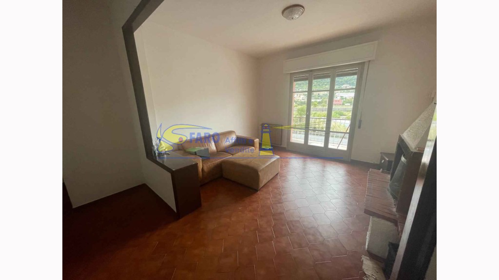 Appartamentoin Vendita, Ventimiglia - Prima Periferia - Riferimento: v123