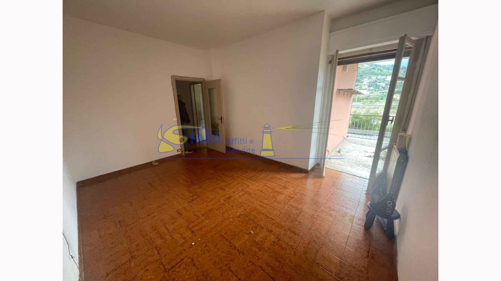 Appartamentoin Vendita, Ventimiglia - Prima Periferia - Riferimento: v123