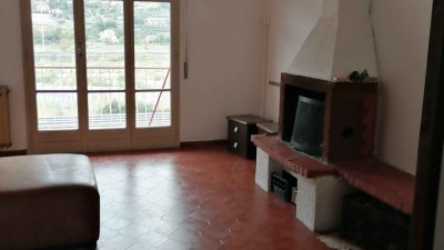 Appartamentoin Vendita, Ventimiglia - Prima Periferia - Riferimento: v123