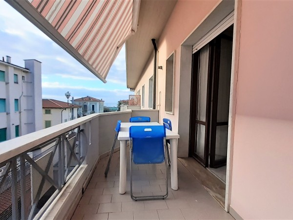 Trilocale a 100 metri dal mare