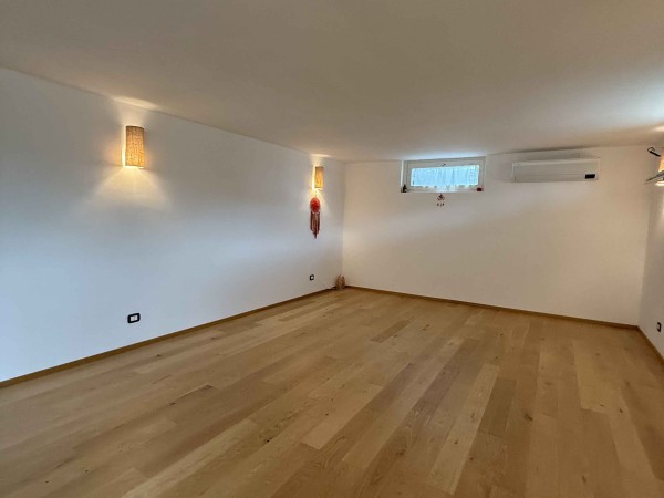 Rif. V0774 - villa singola in vendita a Pietrasanta | Foto 11