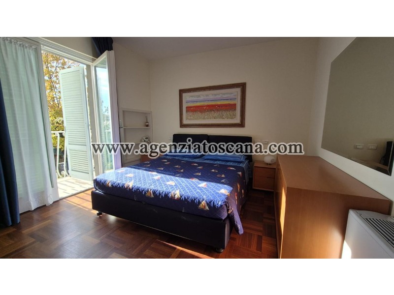 Appartamento in vendita, Forte Dei Marmi - Centrale -  14