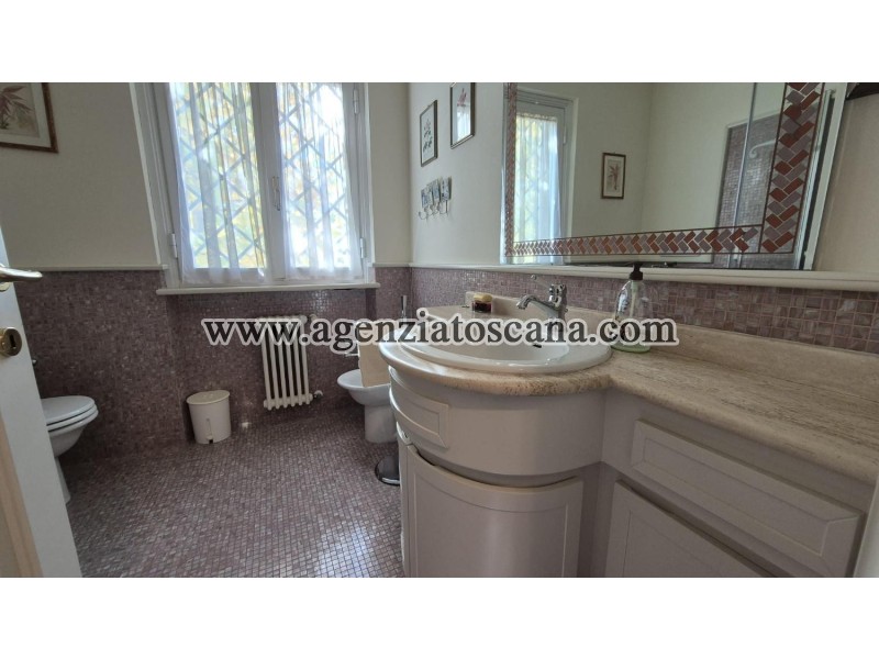 Appartamento in vendita, Forte Dei Marmi - Centrale -  23