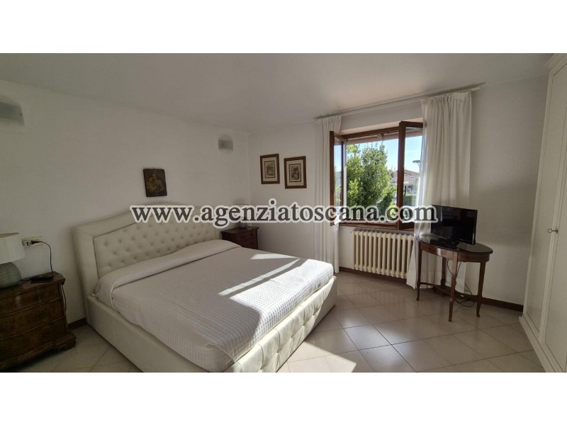 Villa in vendita, Forte Dei Marmi - Centrale -  24