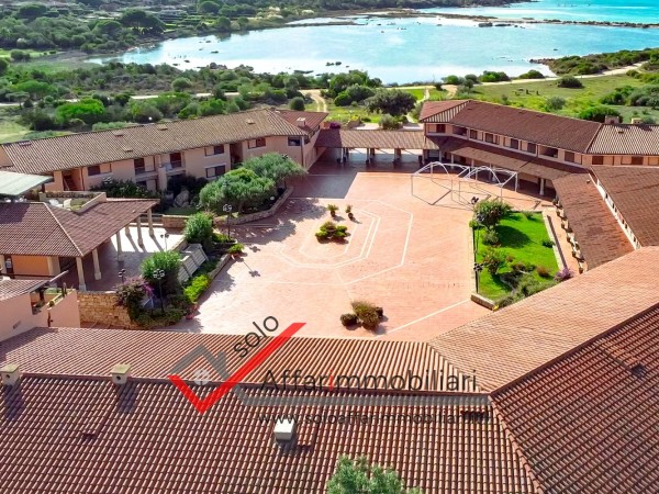 Riferimento T184 - Appartamento in Vendita a San Teodoro