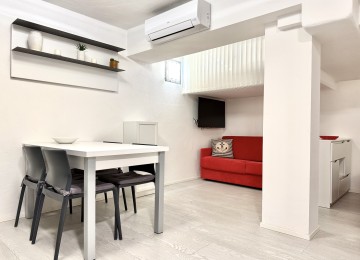 Monolocale ristrutturato front