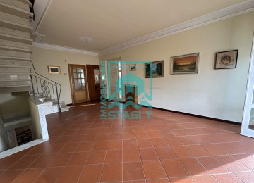 Lido di camaiore: bifamiliare 