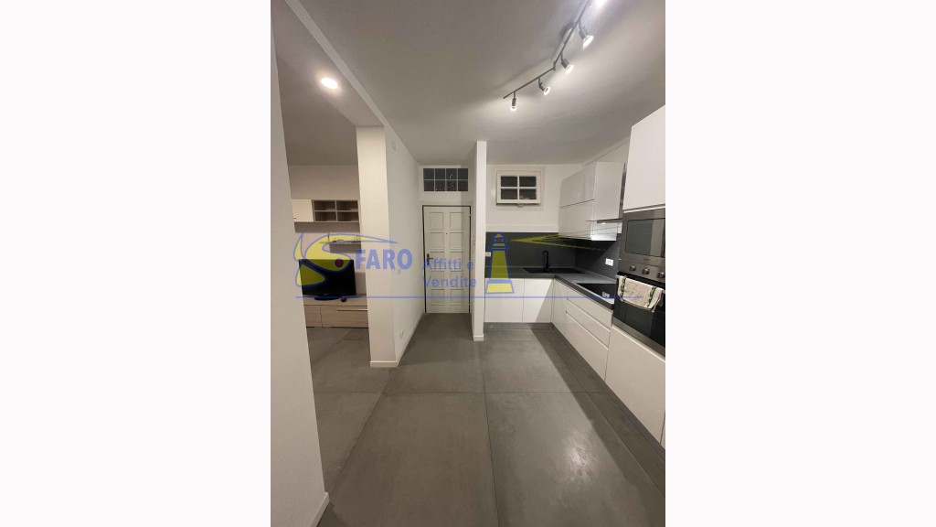 Appartamento Indipendentein Affitto, Ventimiglia - Prima Periferia - Riferimento: a342