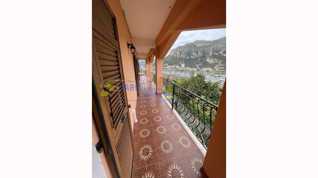 Appartamento Indipendentein Affitto, Ventimiglia - Prima Periferia - Riferimento: a342