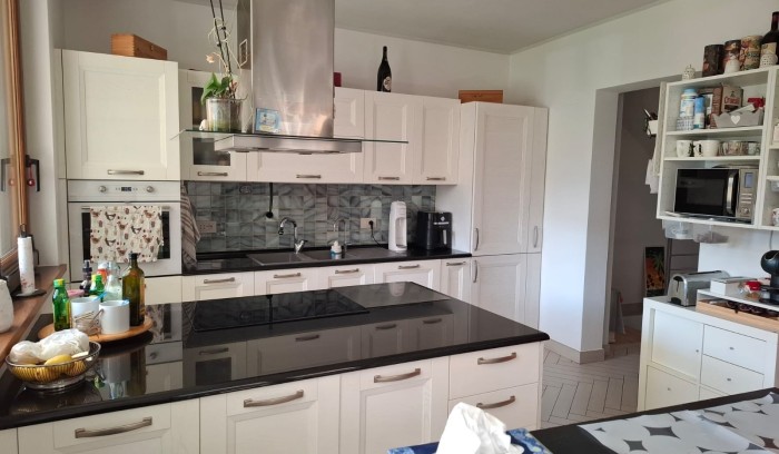 Riferimento CV22 - Casa Indipendente in Vendita a Camaiore