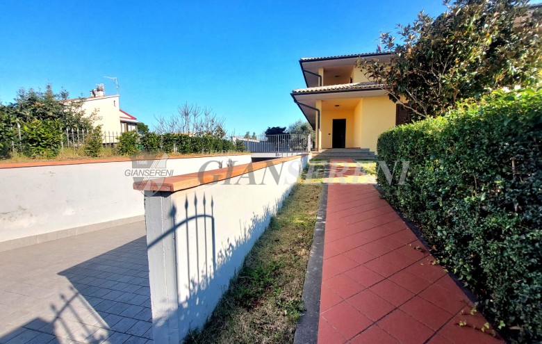 Agenzia Giansereni - 