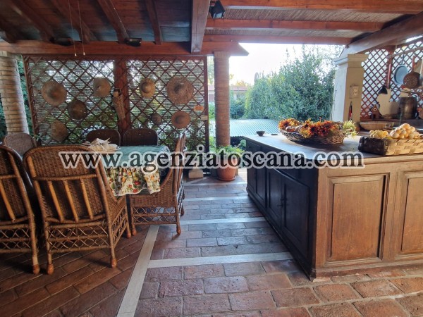 Villa in vendita, Forte Dei Marmi - Levante -  24