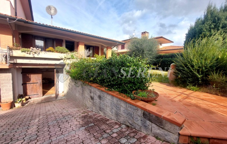 Agenzia Giansereni - 