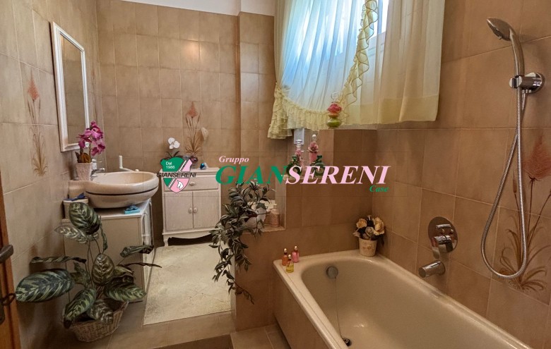 Agenzia Giansereni - 