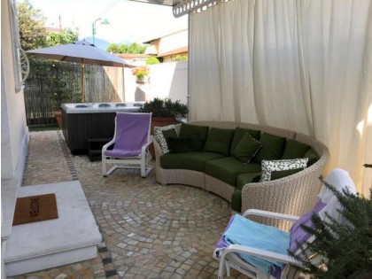 Immobile WA 15575 - Villa Singola in Vendita a Forte Dei Marmi