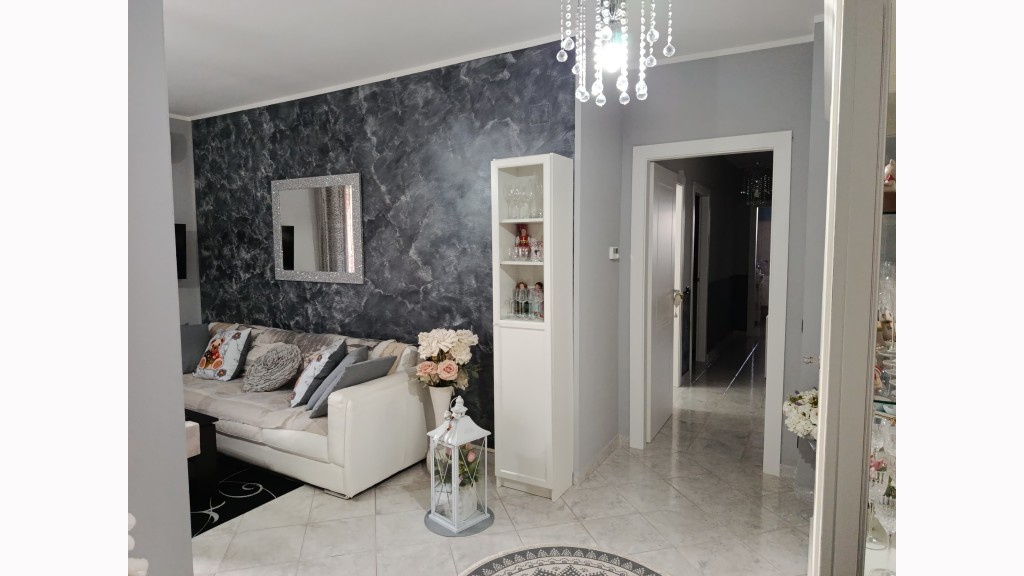 Appartamentoin Vendita, Sant'apollinare - Riferimento: v40