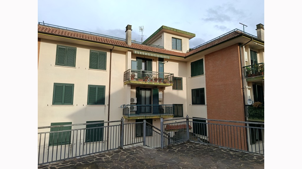 Appartamentoin Vendita, Sant'apollinare - Riferimento: v40