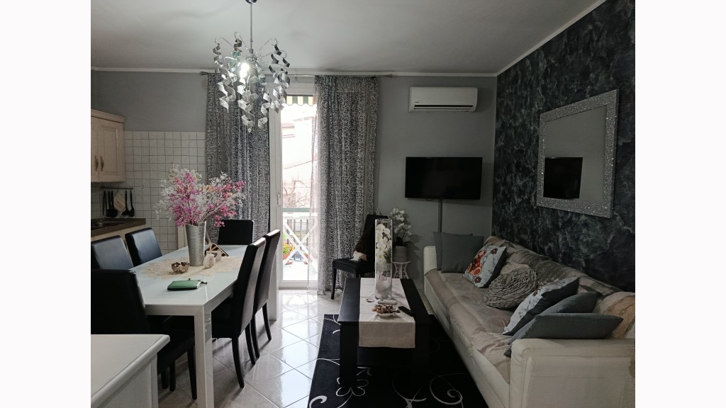 Appartamentoin Vendita, Sant'apollinare - Riferimento: v40