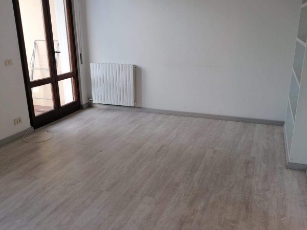 Rif. V0312 - appartamento in vendita a Camaiore | Foto 6