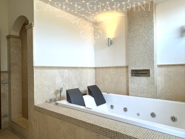 ACCOGLIENTE ULTIMO PIANO A VIA