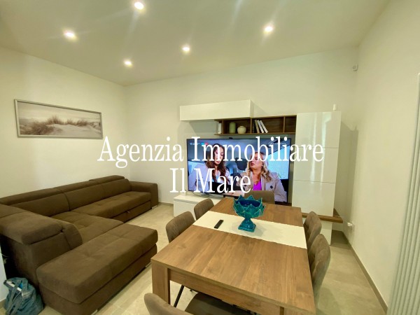 Reference 155-4 PL - Indipendent Apartment  for Rent in Pietrasanta