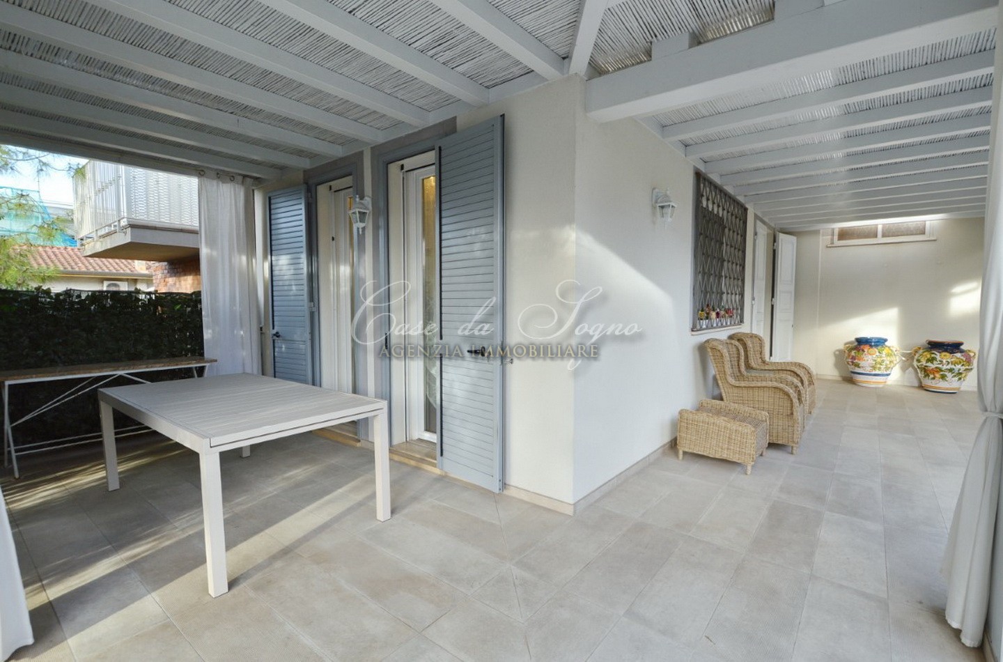 620 - cover Villa onda blu