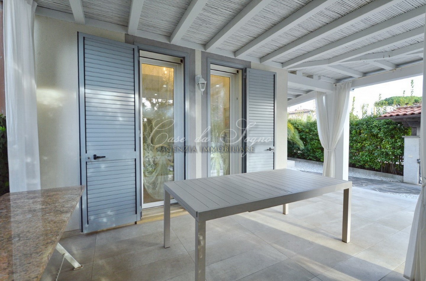 620 - cover Villa onda blu