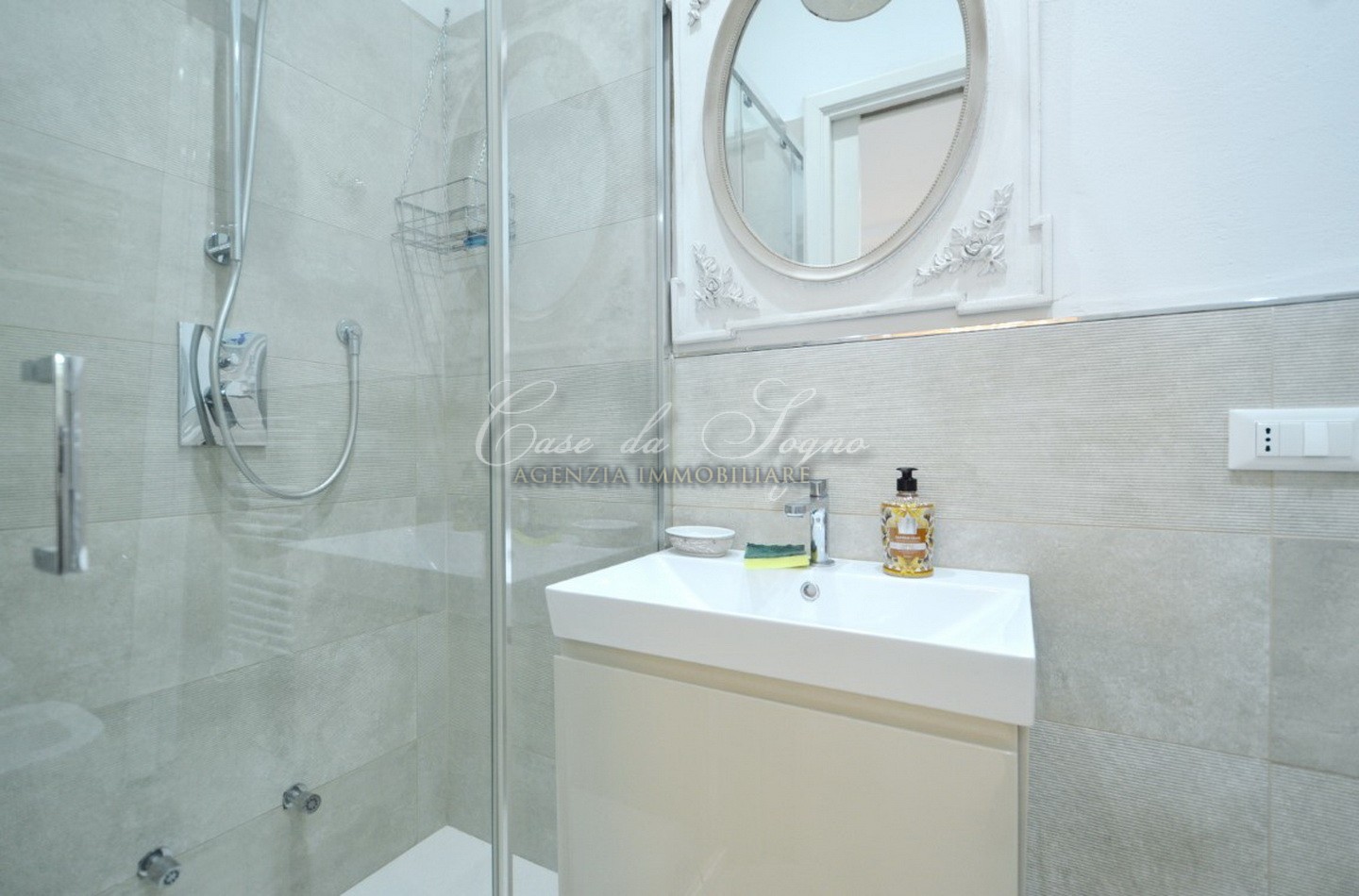 620 - cover Villa onda blu