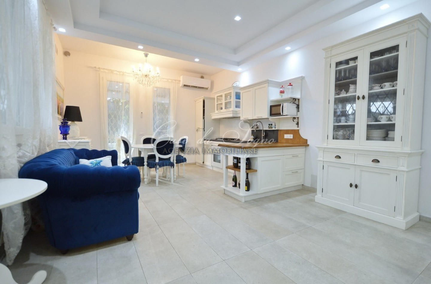 620 - cover Villa onda blu