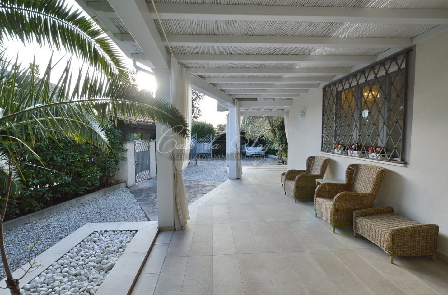 620 - cover Villa onda blu