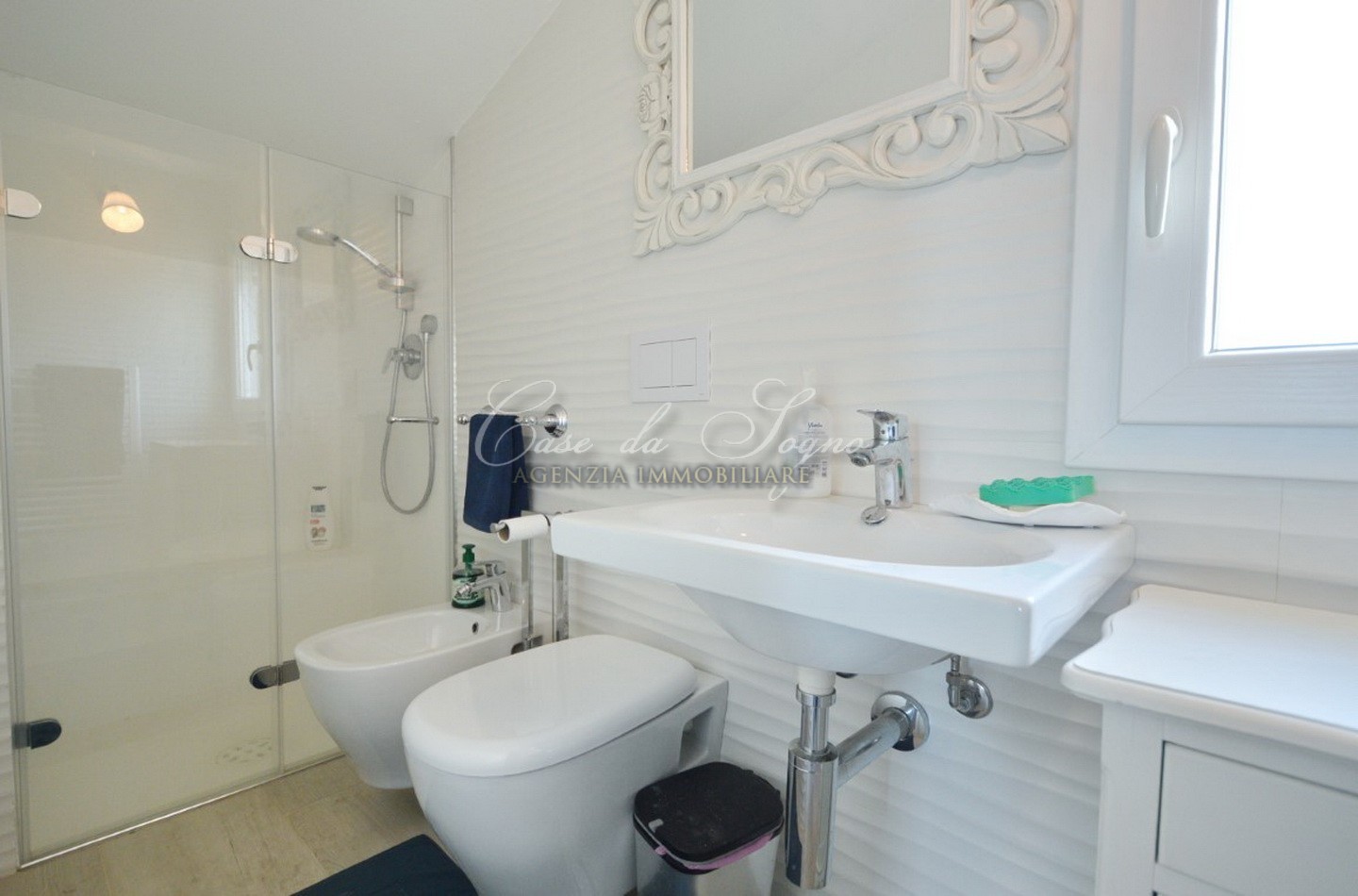 620 - cover Villa onda blu