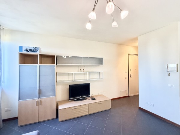 Rif. VA193 - appartamento in vendita a Camaiore - Lido Di Camaiore | Foto 2