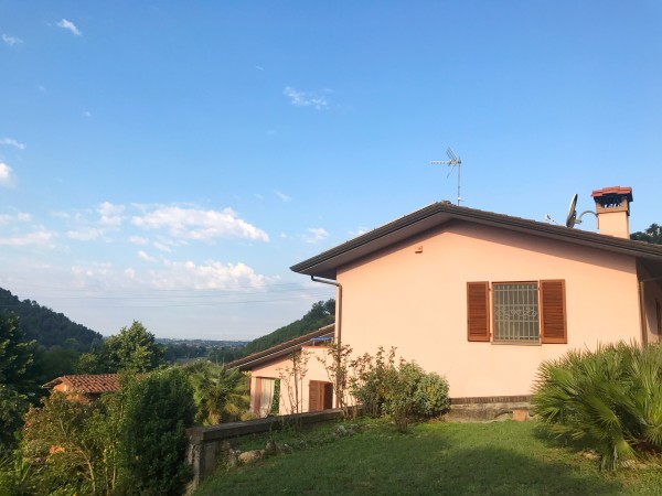 Rif. VV62 - villa in vendita a Camaiore | Foto 7