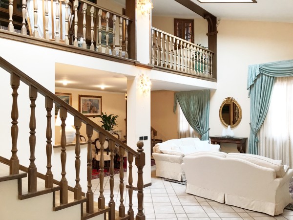 Rif. VV62 - villa in vendita a Camaiore | Foto 42