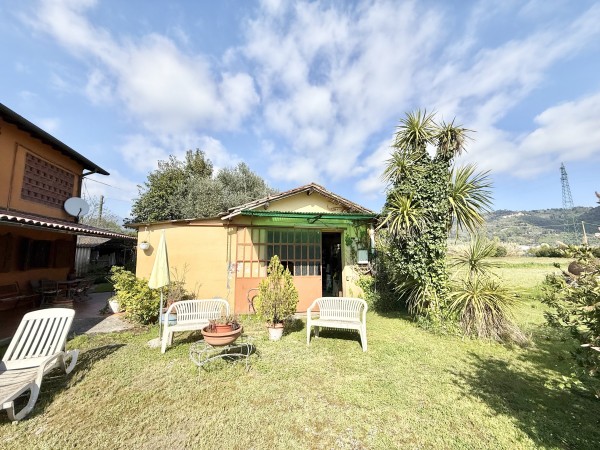 Rif. VCAS01 - casale in vendita a Camaiore - Capezzano Pianore | Foto 3