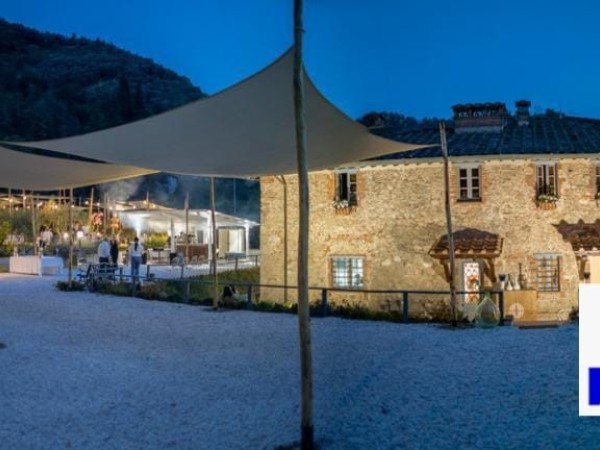 Rif. VAC04 - casale in vendita a Camaiore | Foto 2