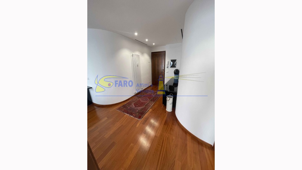 Appartamentoin Affitto, Ventimiglia - Centrale - Riferimento: a345