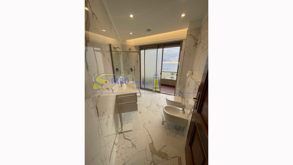 Appartamentoin Affitto, Ventimiglia - Centrale - Riferimento: a345